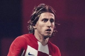 Luka Modric, kapten Kroasia.