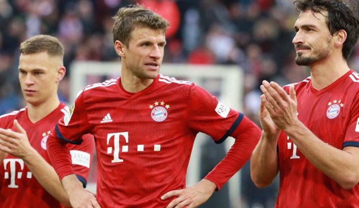 Joshua Kimmich menilai Joachim Loew kurang elegan dalam mendepak tiga bintang Bayern dari timnas Jerman.