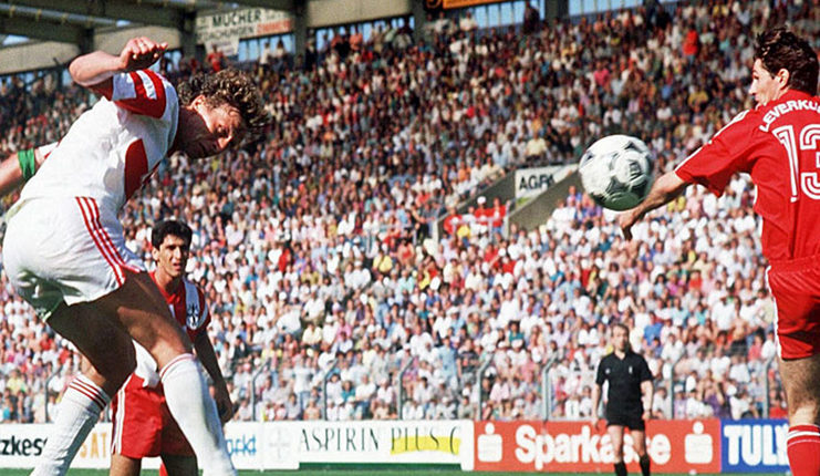 Gol Guido Buchwald hanya 4 menit jelang akhir laga membawa VfB Stuttgart juara Bundesliga 1991-92.