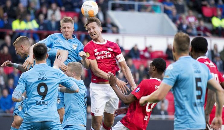 Luuk de Jong hampir saja gagal menjadi top skorer Eredivisie.