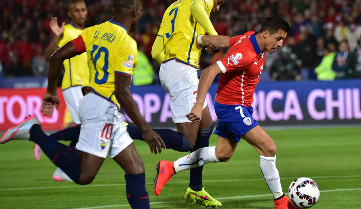 Alexis Sanches mengalami cedera ankle sebelum mencetak gol kemenangan timnas Cile atas Ekuador.