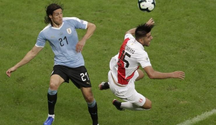 Kegagalan Edinson Cavani cs mengonversi peluang menjadi gol dinilai Diego Godin jadi faktor utama kekalahan timnas Uruguay dari Peru.