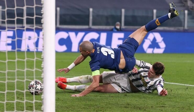 Pepe mengakui FC Porto sempat tampil buruk pada awal-awal babak kedua laga lawan Juventus.