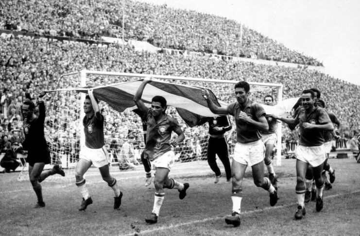 Kilas Balik Piala Dunia 1958 1 Timnas Brasil juara untuk kali pertama di Piala Dunia 1958.