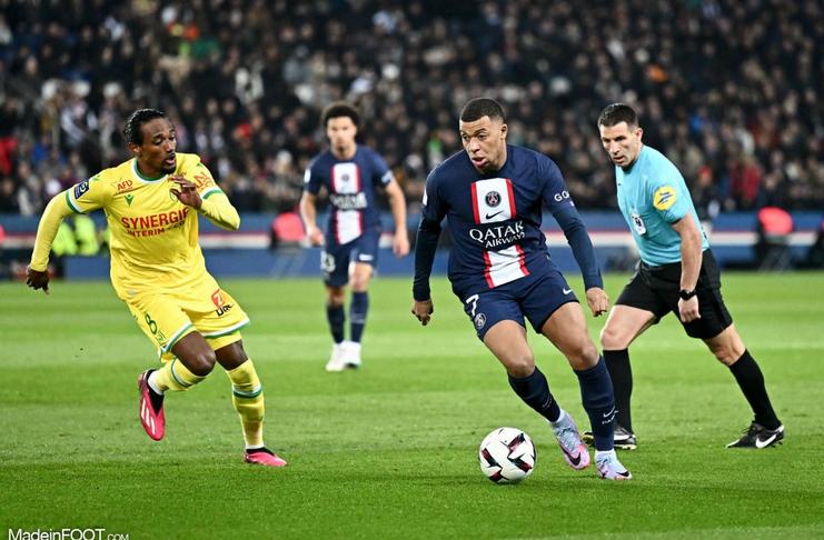 Paris Saint-Germain vs Nantes: Paket Sempurna dari Kylian Mbappe 4 paris saint-germain-kylian mbappe-madeinfoot