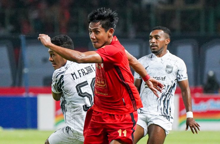 Firza Andika Tolak Sodoran Kontrak 2 Tahun Persija, Ada Tawaran Lain yang Menggiurkan? 3 Firza Andika Tolak Sodoran Kontrak 2 Tahun Persija, Ada Tawaran Lain yang Menggiurkan?