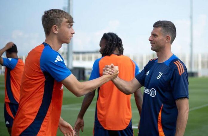 Dean Huijsen pamit dari Juventus.