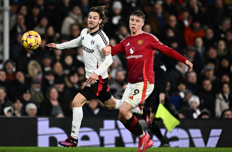 Ruben Amorim Kembali Tegaskan Permasalahan Man United Bukan di Formasi 2 Ruben Amorim - Marcus Rashford - Fulham vs Manchester United - Istimewa