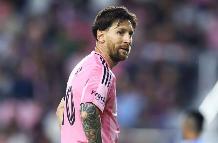 Luis Suarez Bongkar Rencana Pensiun Lionel Messi 3 Lionel Messi Pindah ke Inter Miami karena Tak Bahagia di PSG (ESPN)