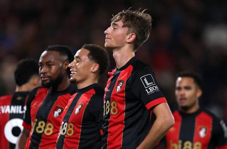 Dean Huijsen Dibidik Tim-tim Raksasa, Pelatih Bournemouth Buka Suara 1 Dean Huijsen Tak Bisa Jamin Masa Depannya di Bournemouth (TNT Sports)