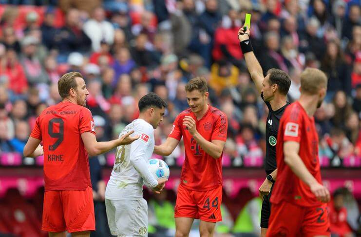 Harry Kane Kesal Tak Bisa Main Pekan Depan 5 Harry Kane mendapatkan kartu kuning kelima di Bundesliga musim ini.