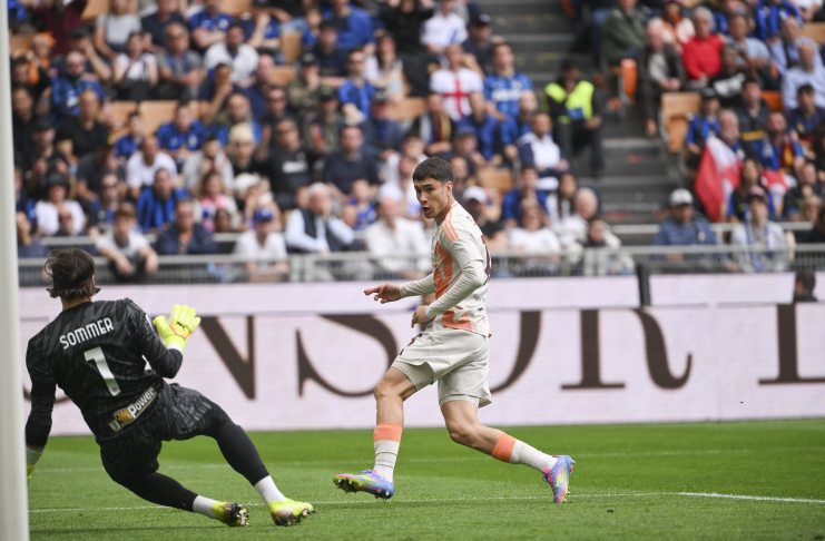 AS Roma Pepet 4 Besar, Inter Kehilangan Posisi Puncak 1 Klasemen Liga Italia - Inter vs Roma - @officialasroma 2
