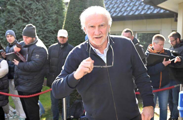Posisi Antonio Ruediger di Timnas Jerman Tetap Aman 1 Rudi Voeller hanya memperingatkan Antonio Ruediger.