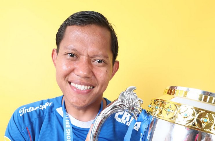 Adam Alis Tak Menyangka Bisa Juara di Persib 3 Adam Alis Tak Menyangka Bisa Juara di Persib