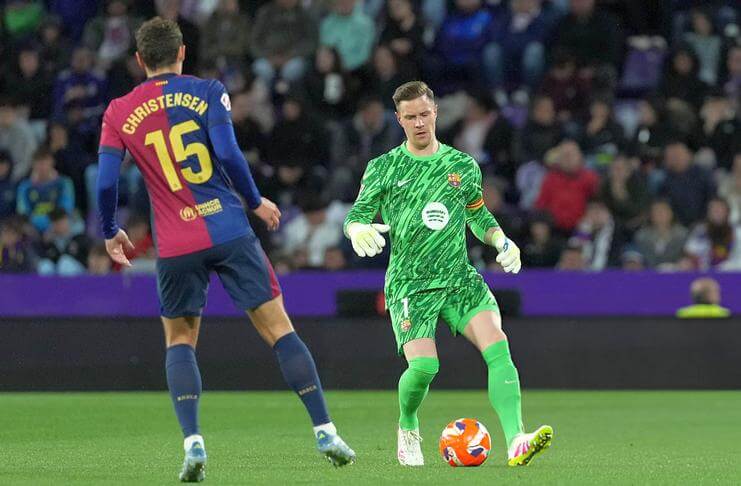 Marc-Andre ter Stegen Belum Dapat Kepercayaan Penuh dari Hansi Flick 3 Aksi Marc-Andre Ter Stegen pada laga comeback setelah cedera lutut.