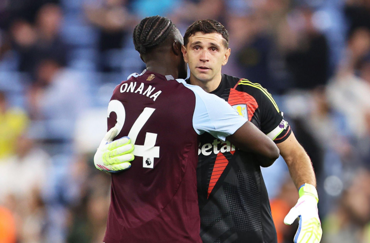 Emiliano Martinez Menangis di Villa Park, Siap Pindah Klub? 2 Emiliano Martinez - Aston Villa - Istimewa 2