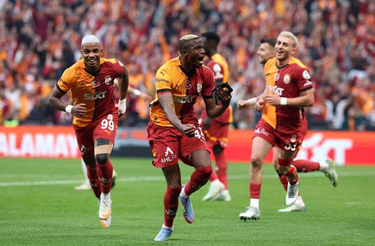 Galatasaray Raih Hat-trick Ke-3 dan Bintang Ke-5