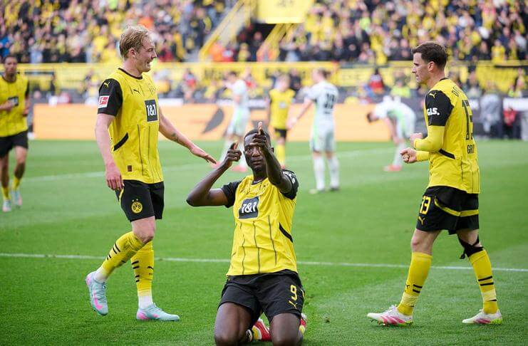 Dortmund Terus Lanjutkan 3 Tren Apik 1 Serhou Guirassy merayakan golnya di gawang Wolfsburg.