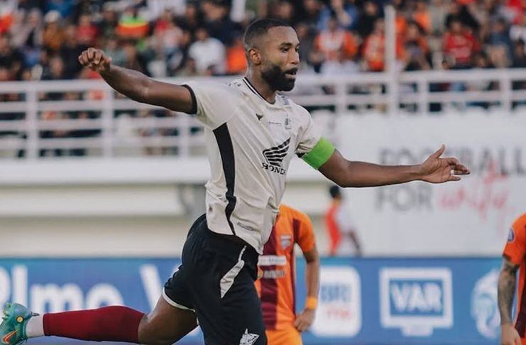 Yuran Fernandes Dihukum 12 Bulan oleh PSSI, Sengaja Diusir? 3 yuran fernandes - PSM Makassar - @psm_makassar 2